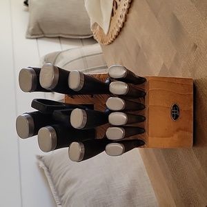 Hampton Forge Knife set